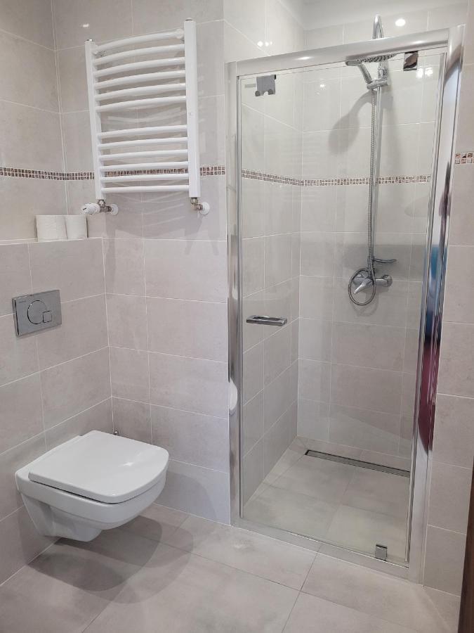 Zlote Pioro Bed & Breakfast Nisko Luaran gambar