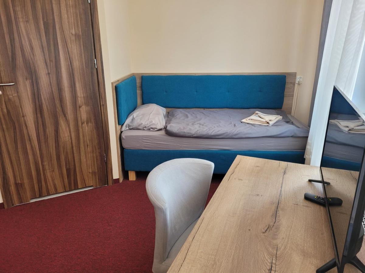 Zlote Pioro Bed & Breakfast Nisko Luaran gambar